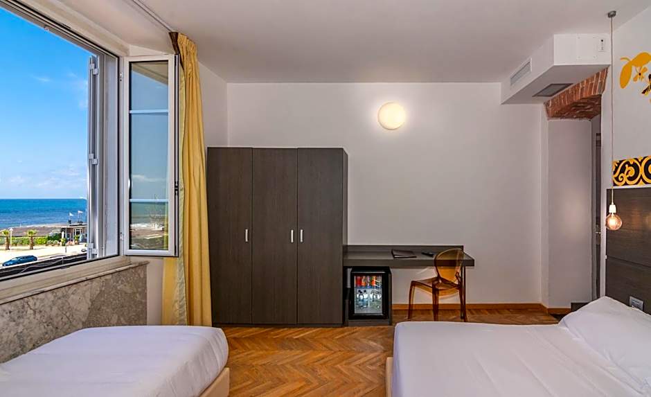 Hotel Tirreno