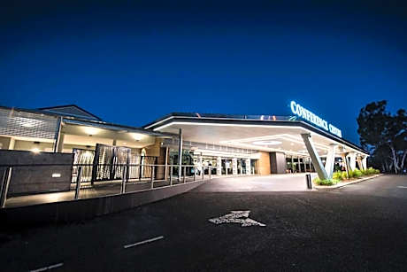 Alexandra Hills Hotel