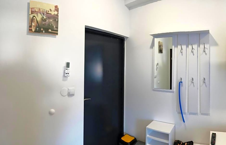 Comfort Stay, EV, Parking