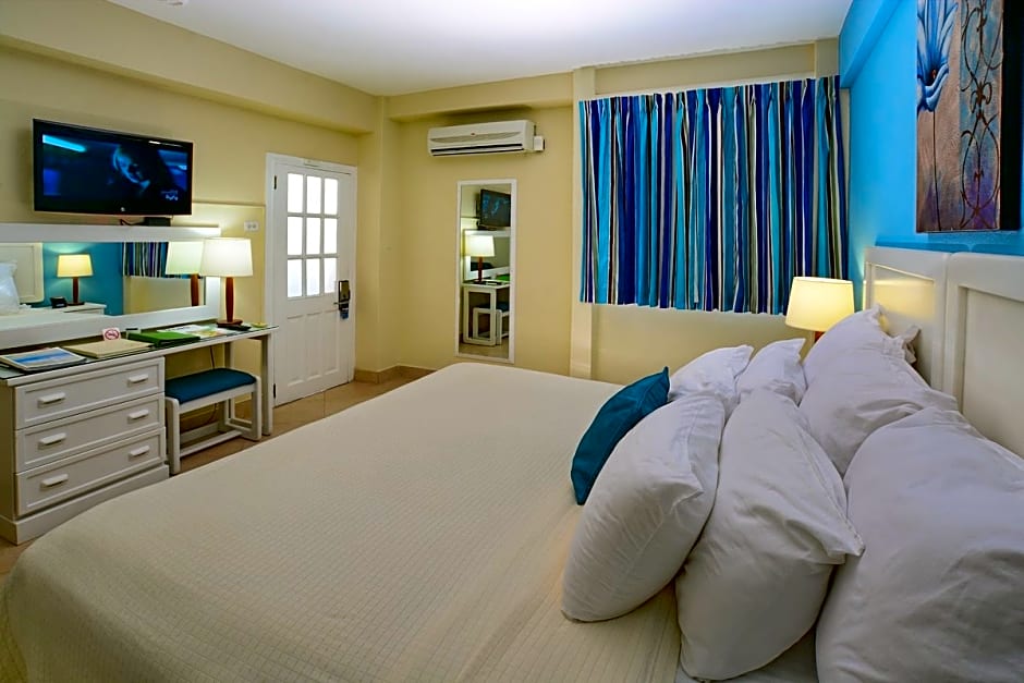 Southern Palms Beach Club