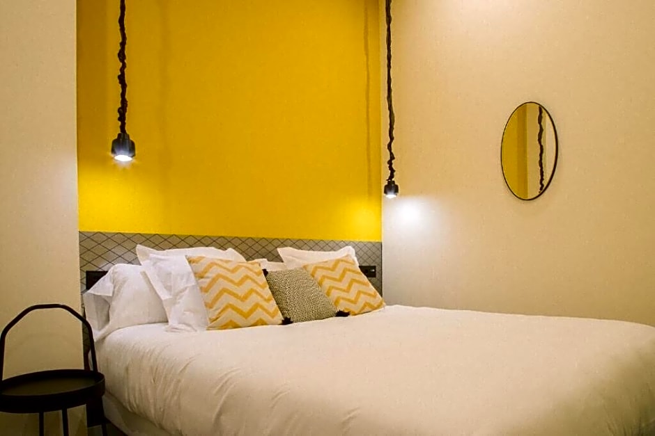 Apartamentos Naitly Málaga Teatro Romano