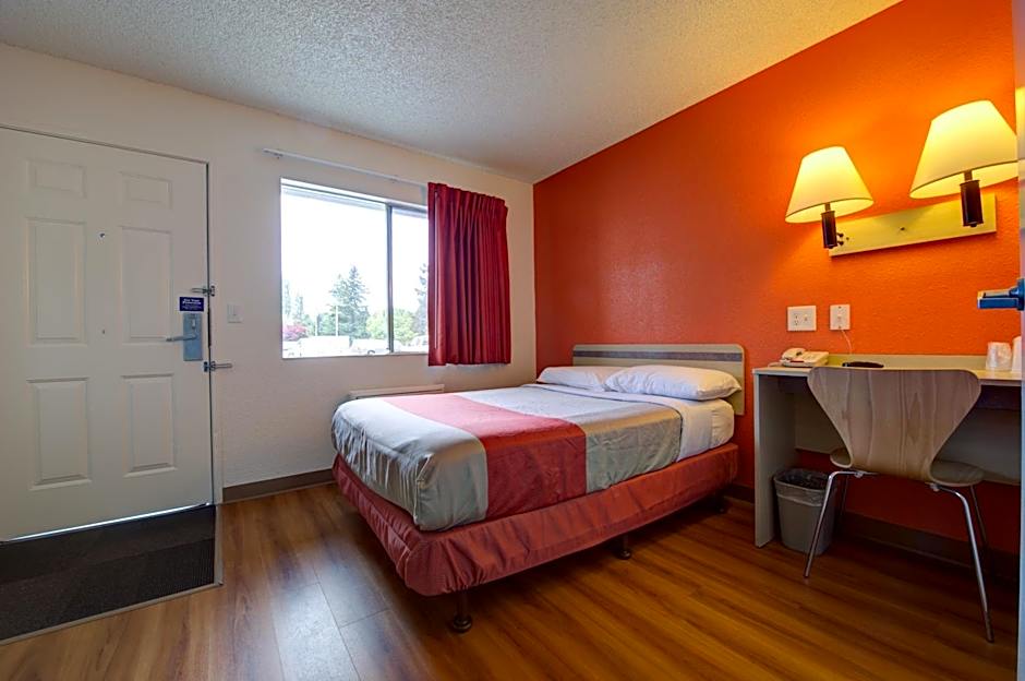 Motel 6-Seattle, WA - Airport