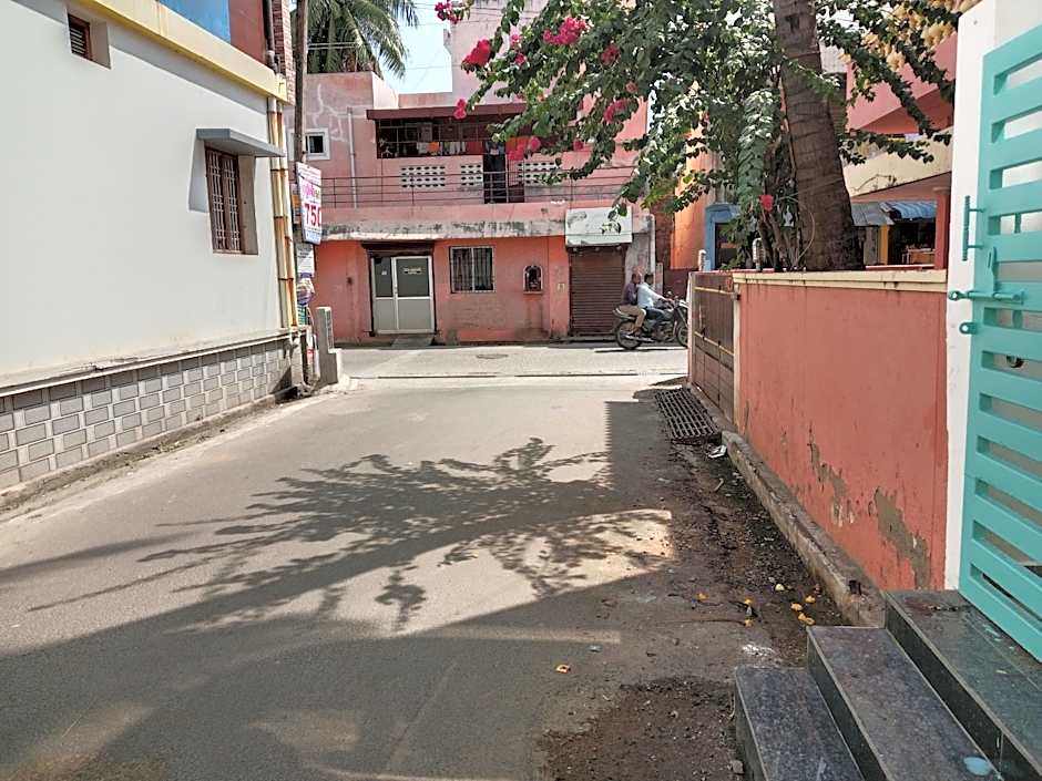 AZHAGAPPA RESIDENCY