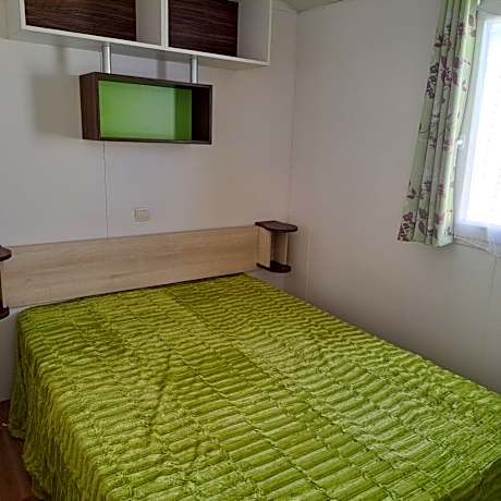 Deluxe Bungalow with Garden View