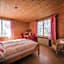 Gasthof Schoenegg B&B