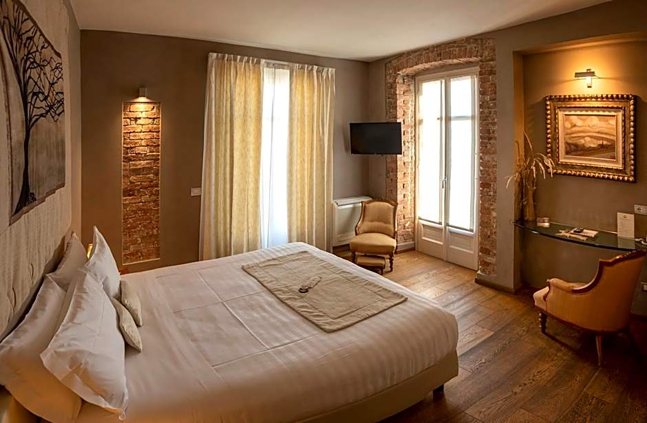 Rocche Costamagna Art Suites