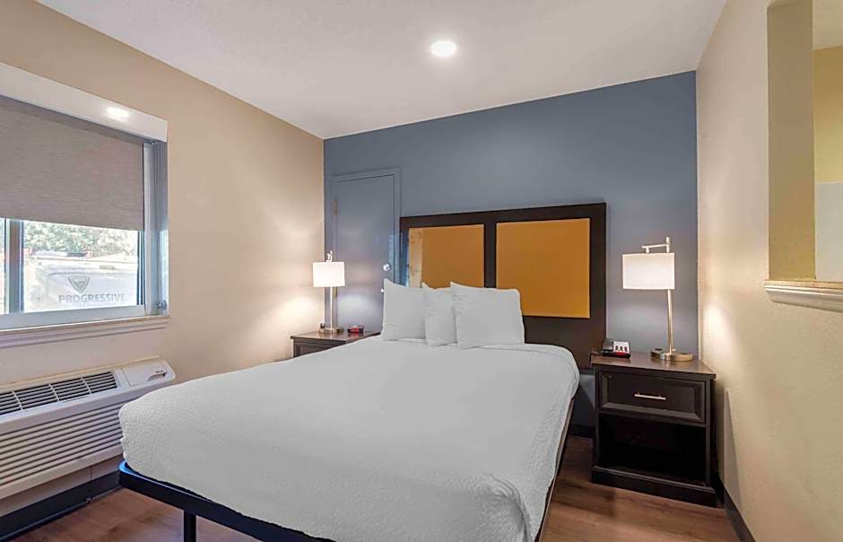 Studio 6 Suites Charlotte, NC - Tyvola Rd-Executive Park