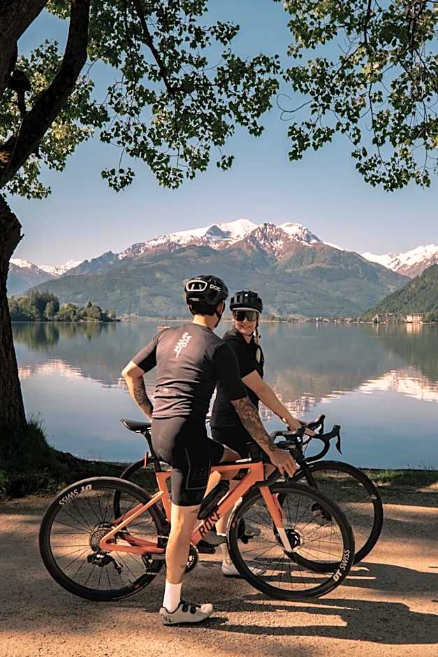 Hotel Martini Kaprun including free parking and Zell am See-Kaprun summer card