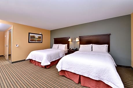 2Qn Mobility/Hearing Access Ri Shwr Studio Ns