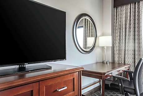 Queen Room with Two Queen Beds and Balcony