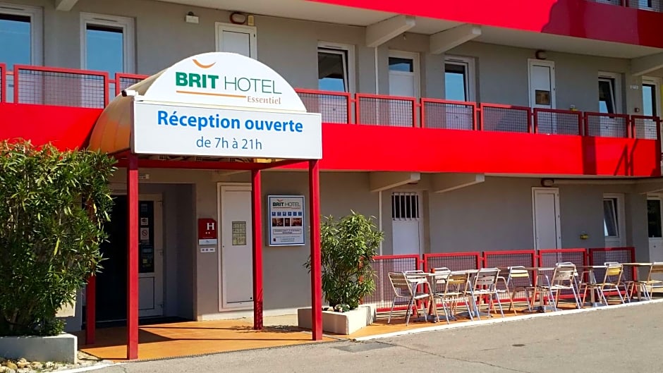 Brit Hotel Essentiel Sète / Balaruc