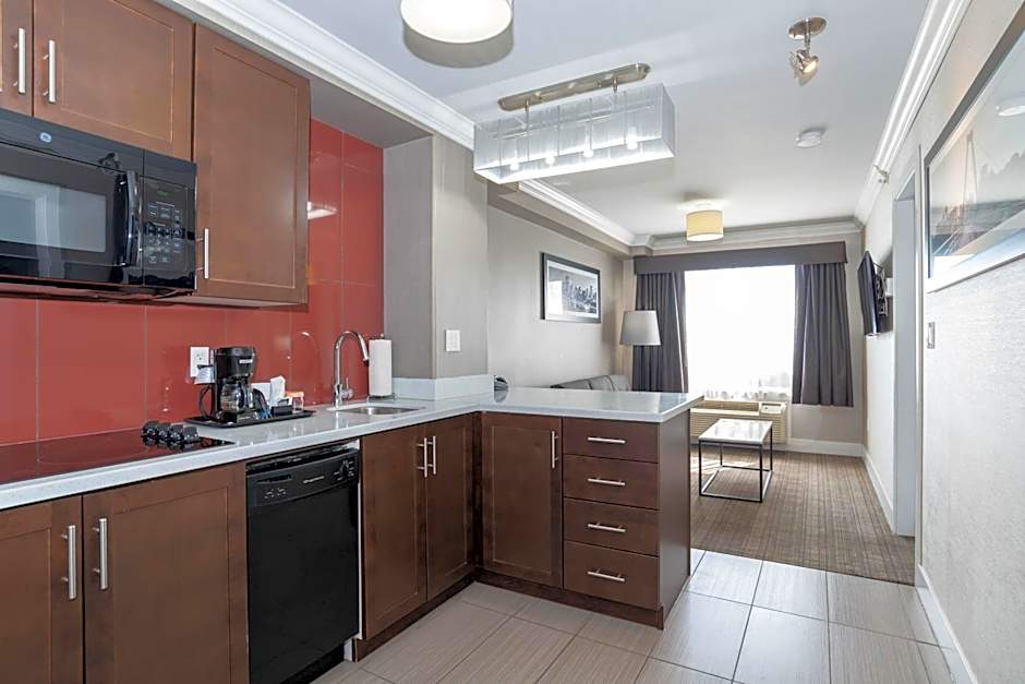 Sandman Hotel & Suites Calgary South