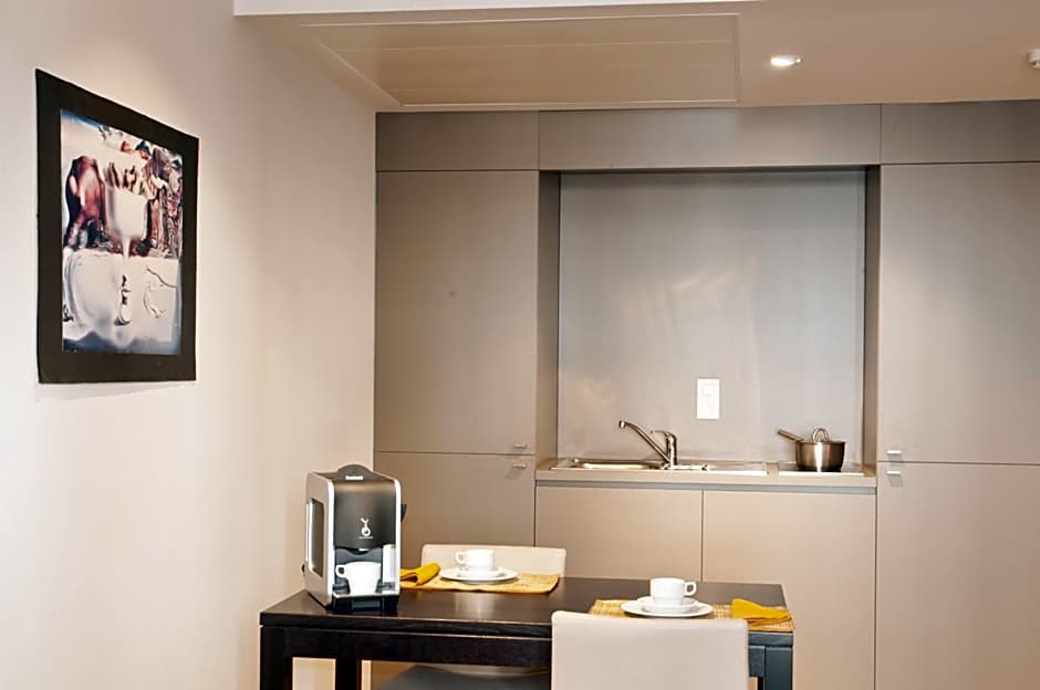 Castelnou Aparthotel