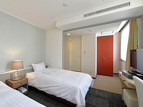 Deluxe Twin Room - Non-Smoking