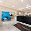 Red Roof PLUS & Suites Virginia Beach - Seaside