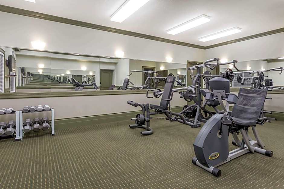 Ramada by Wyndham Hinton