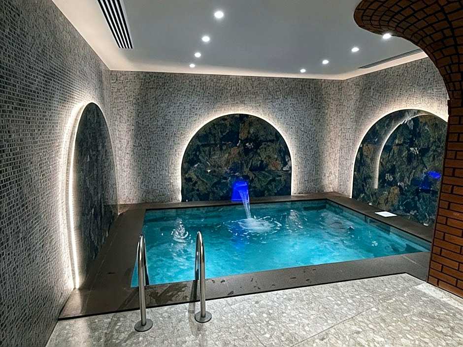 Teatro Rooms Hotel