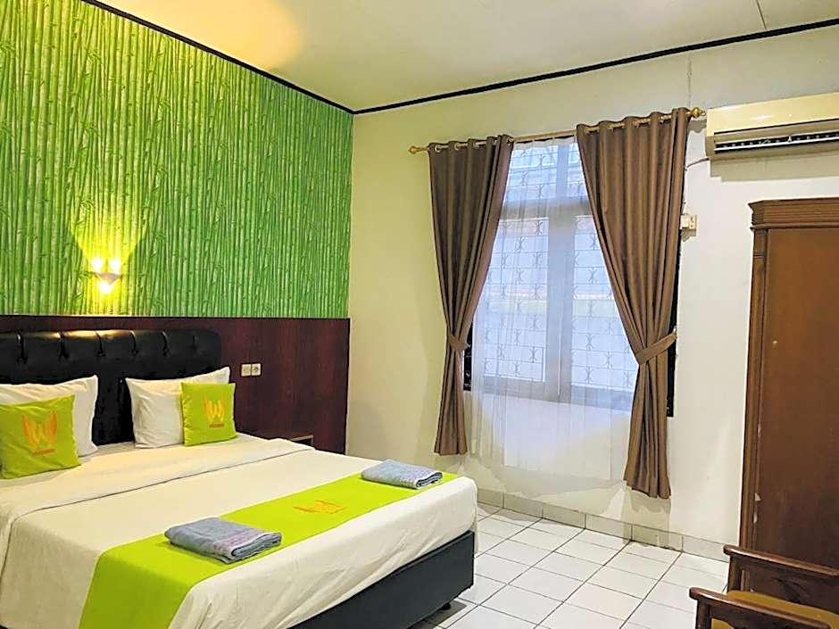 Hotel Huswah Airport