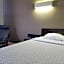 Joys Inn Innisfail, AB