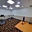 Travelodge by Wyndham Trois-Rivieres