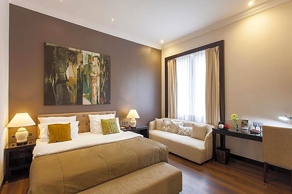 Photo 1 of 73 of Quentin Boutique Hotel