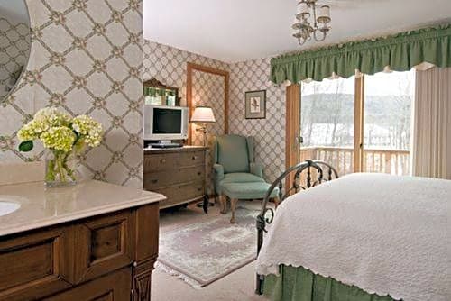 Inn at Ellis River