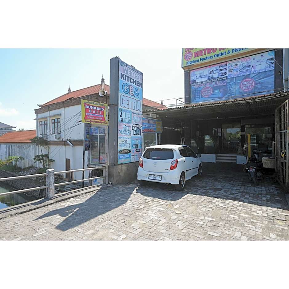 Bunk Bed Bali near Sanur Mitra RedDoorz