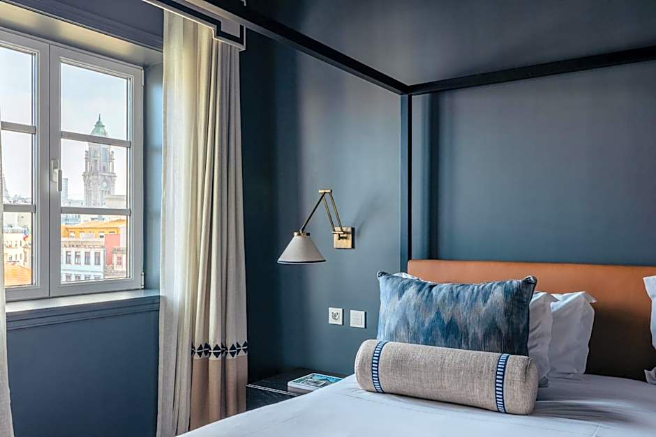 Infante Sagres  Luxury Historic Hotel