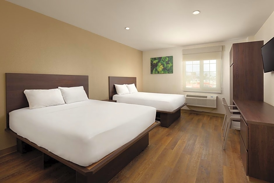 Extended Suites Tijuana Macroplaza