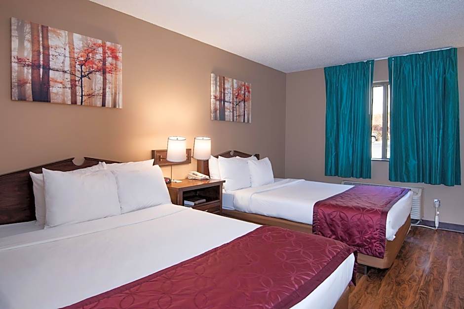 Photo 1 of 8 of Queen Suite with Kitchenette