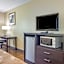 Quality Inn & Suites Canton, GA