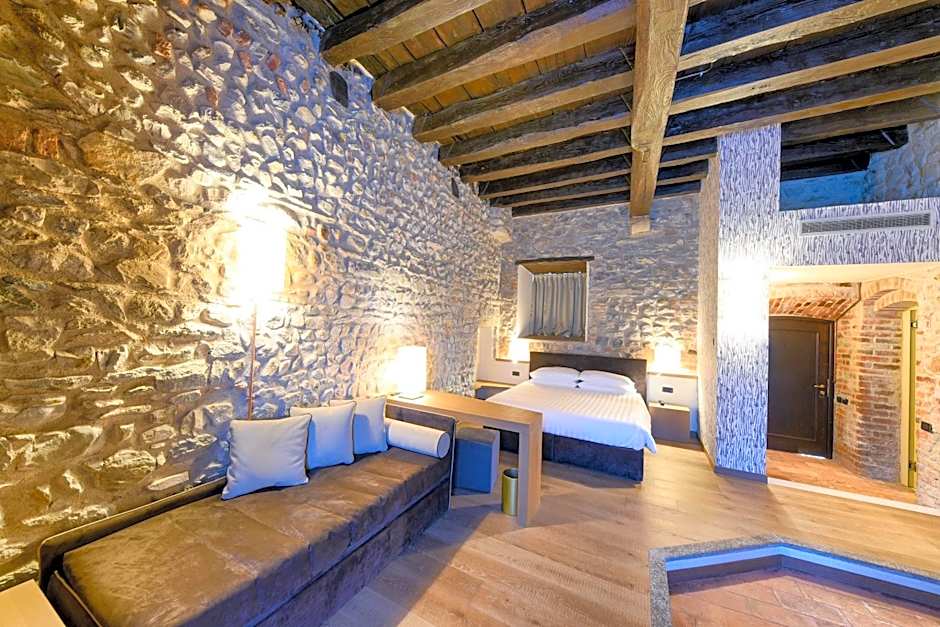 Castello Di Casiglio