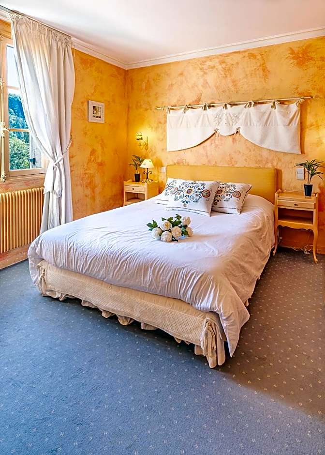Hostellerie du Passeur - Hôtel & Restaurant - Climatisation et Piscine chauffée