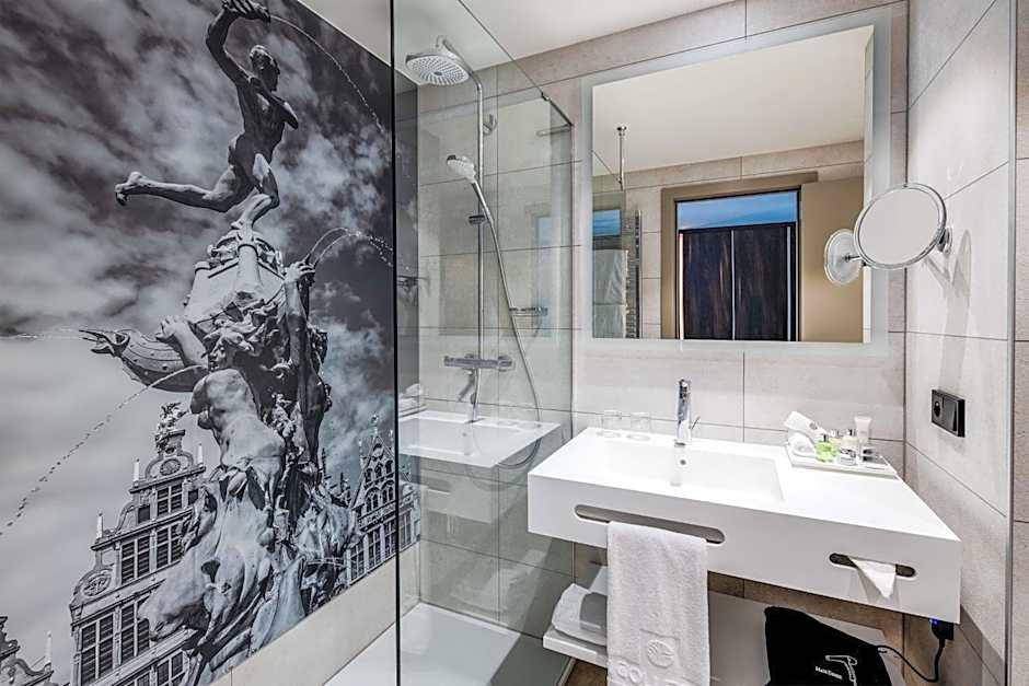 NH Collection Antwerp Centre