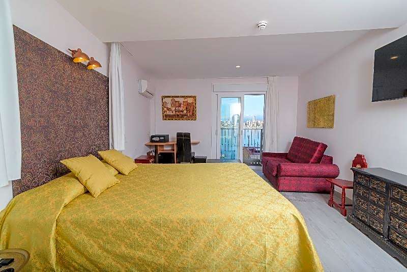 NR MIRADOR DEL CASTILLO