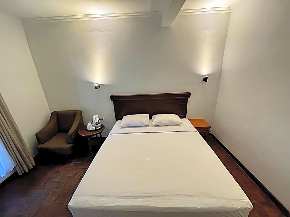 Parama Hotel
