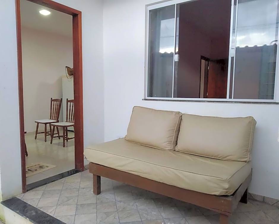 Casa inteira con piscina compartilhada