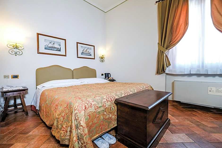 Photo 1 of 12 of Double Room