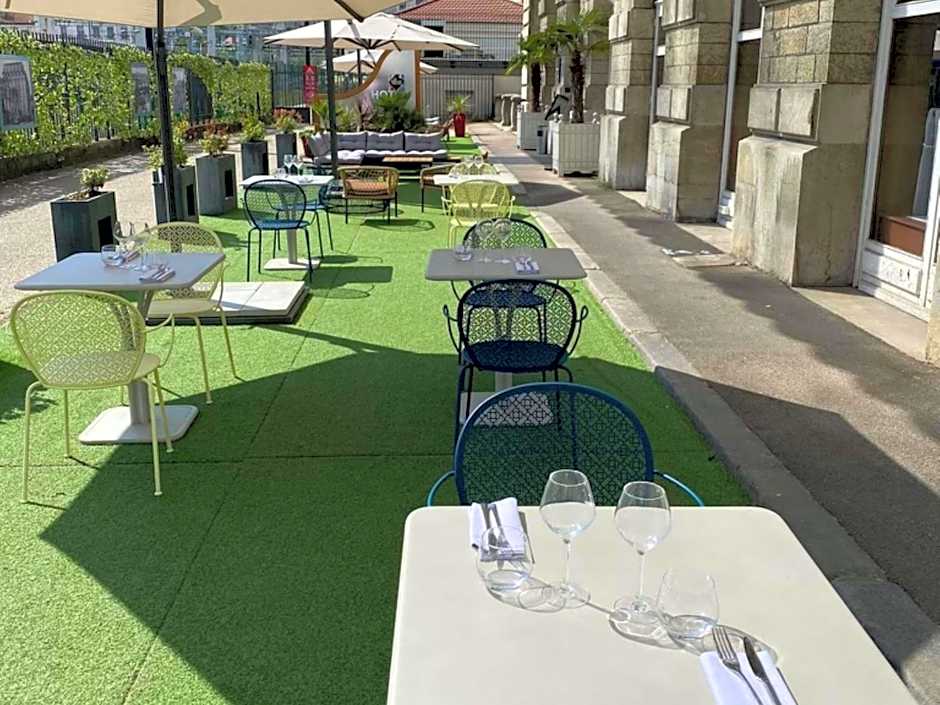 Mercure Lyon Centre Chateau Perrache