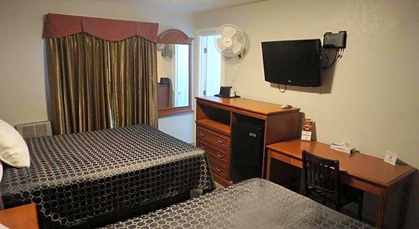 Las Palmas Hotel