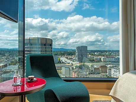 Grand King Suite