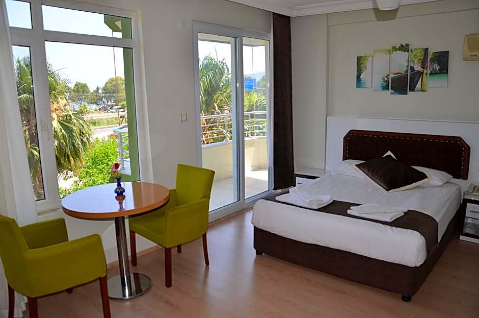 Photo 1 of 11 of Superior, Sea View