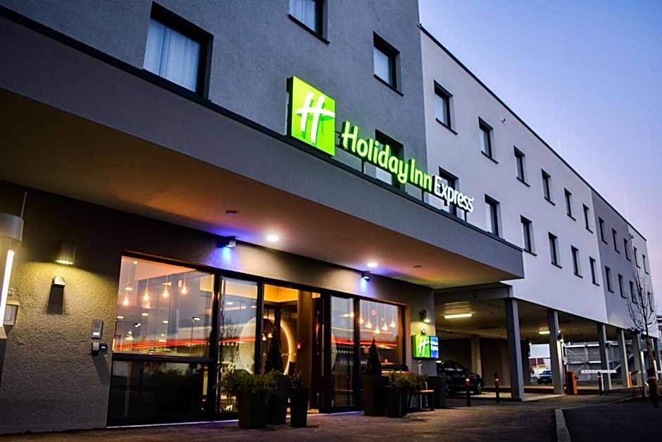 Holiday Inn Express Munich Olching By IHG