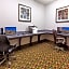 Holiday Inn Express & Suites Cleveland By IHG