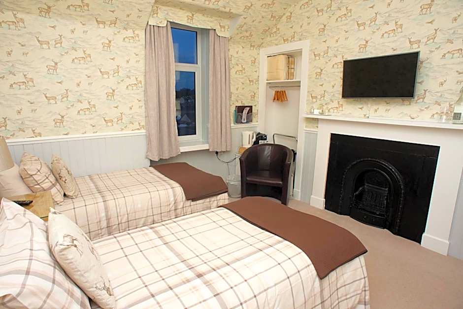 Dunvegan Bed & Breakfast