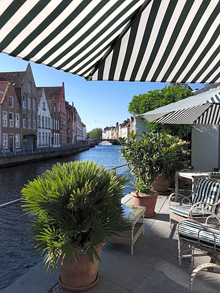 Hotel Van Cleef