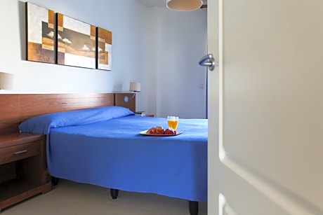 EXTRA TWO BEDROOMS + 2 BATHROOMS