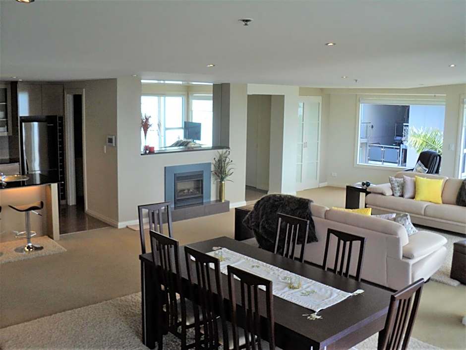 Edgewater Palms Apartments