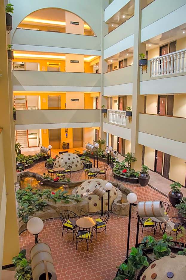 Best Western Plus Meridian Hotel