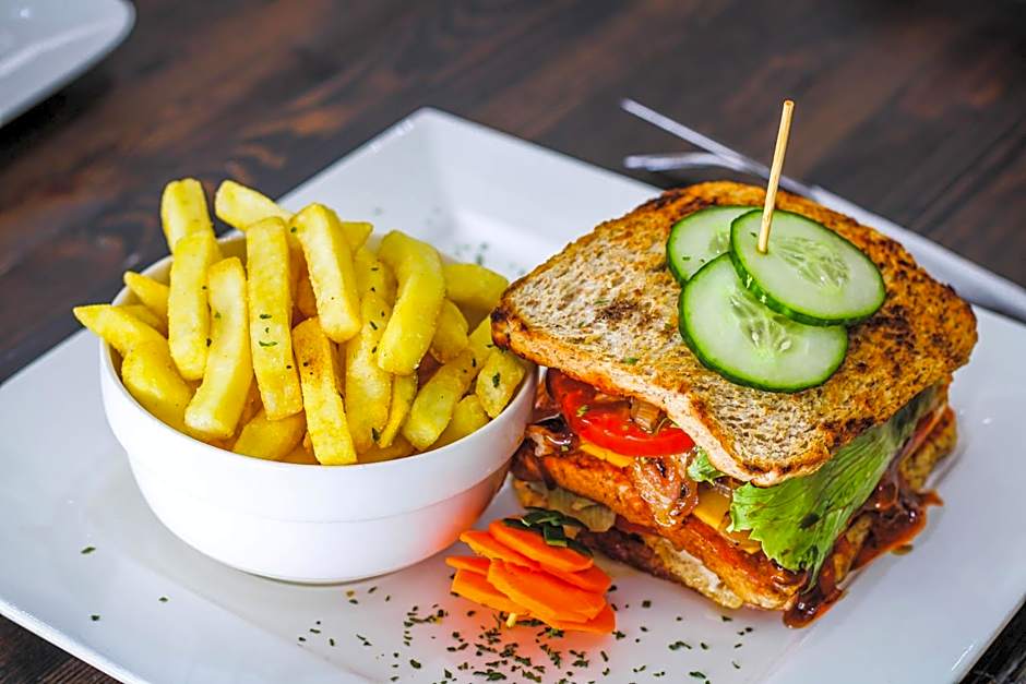 Imvomvo Country Lodge and Conference Center